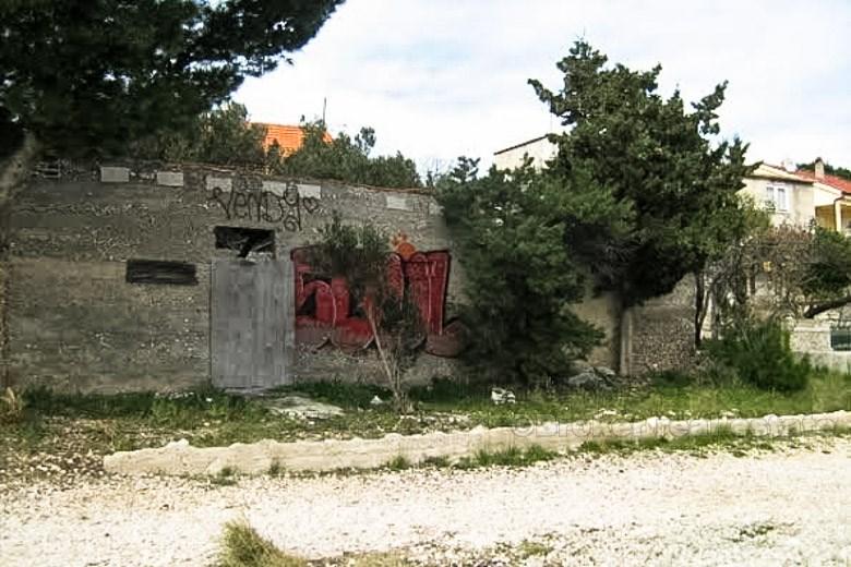 Terrain à la première rangée de la mer, à vendre