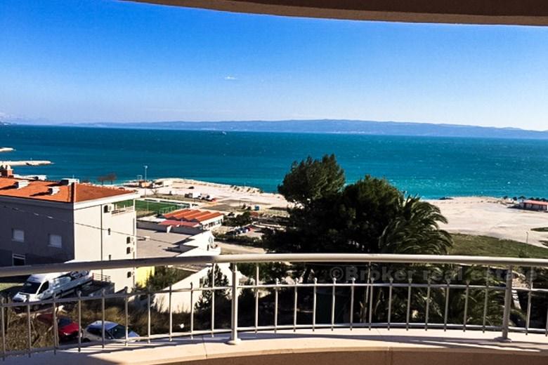 Appartement de deux chambres, deuxième rangée de la mer