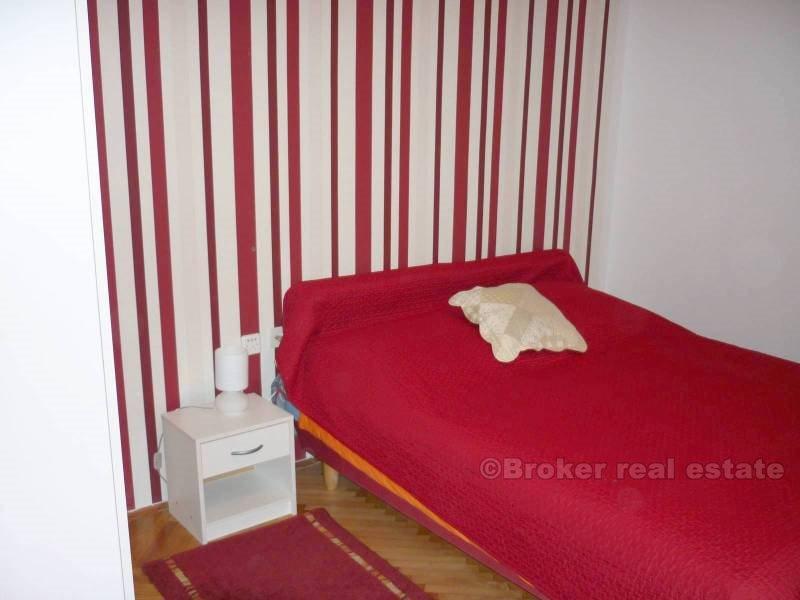 Apartament 100 metrów od nabrzeża
