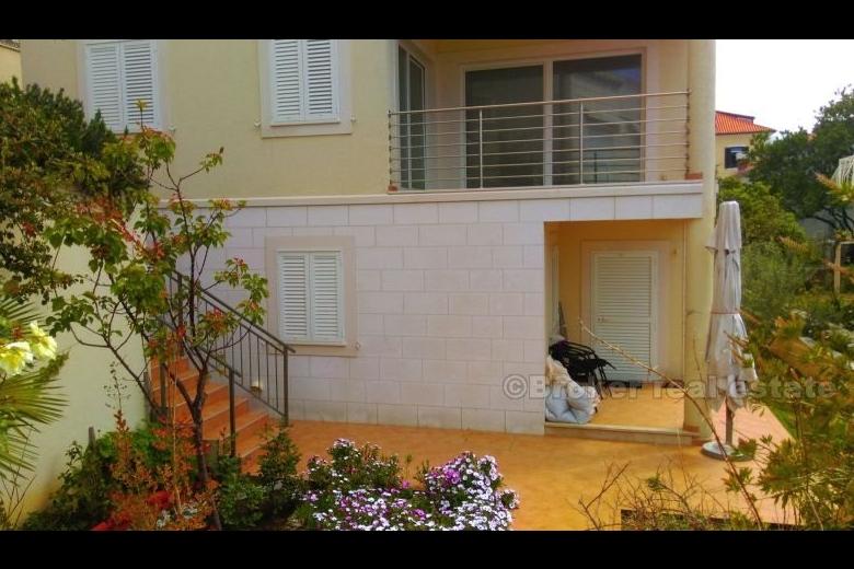 House with a beautiful view of Dubrovnik, for sale