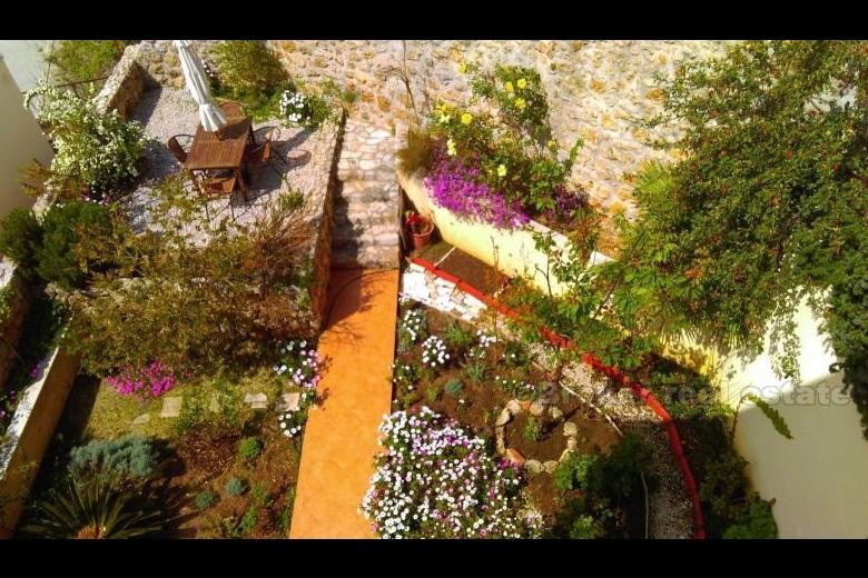 House with a beautiful view of Dubrovnik, for sale