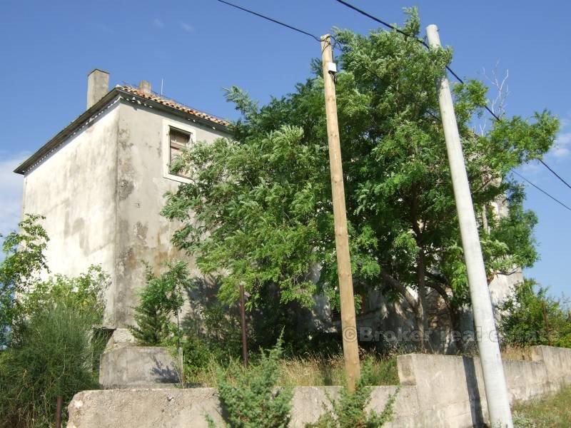 Stone house for renovation