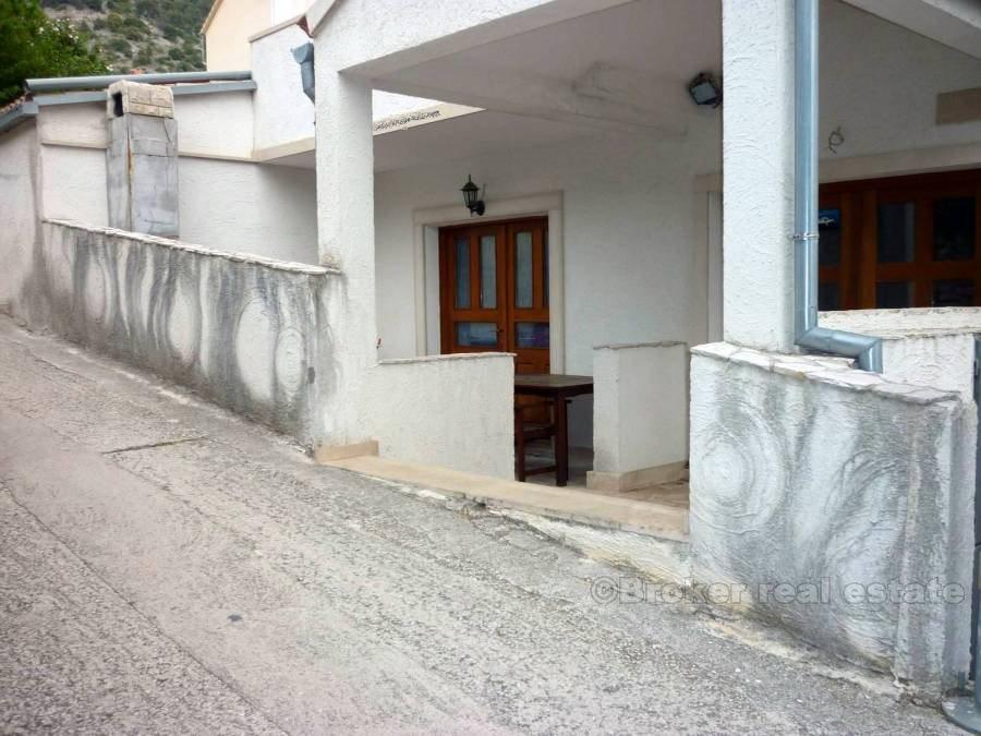 Un appartamento con terrazza