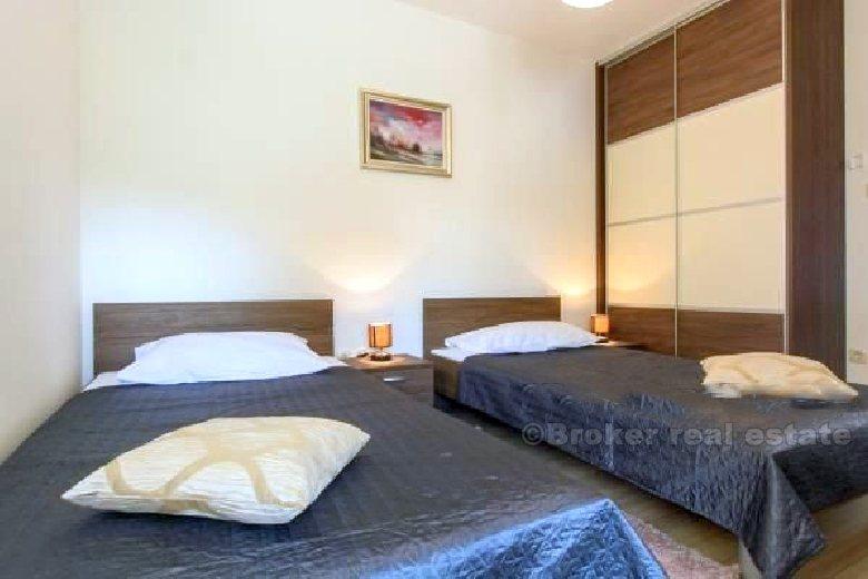 Luxury apartment in a newly built villa
