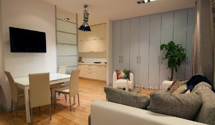 Moderne, fullt utstyrt leilighet
