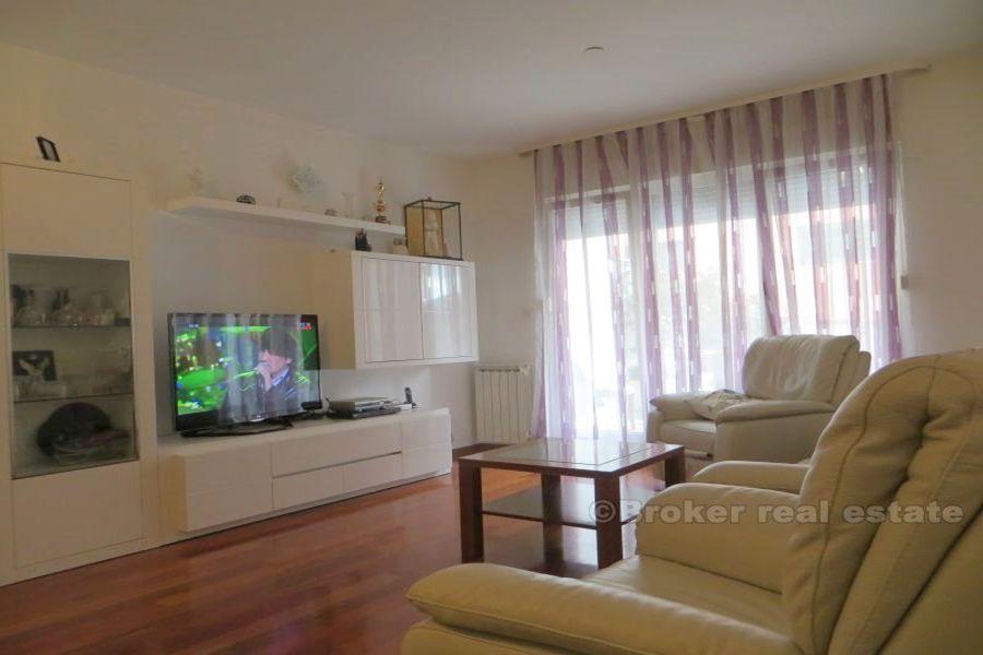 Appartement de 117m2, à vendre