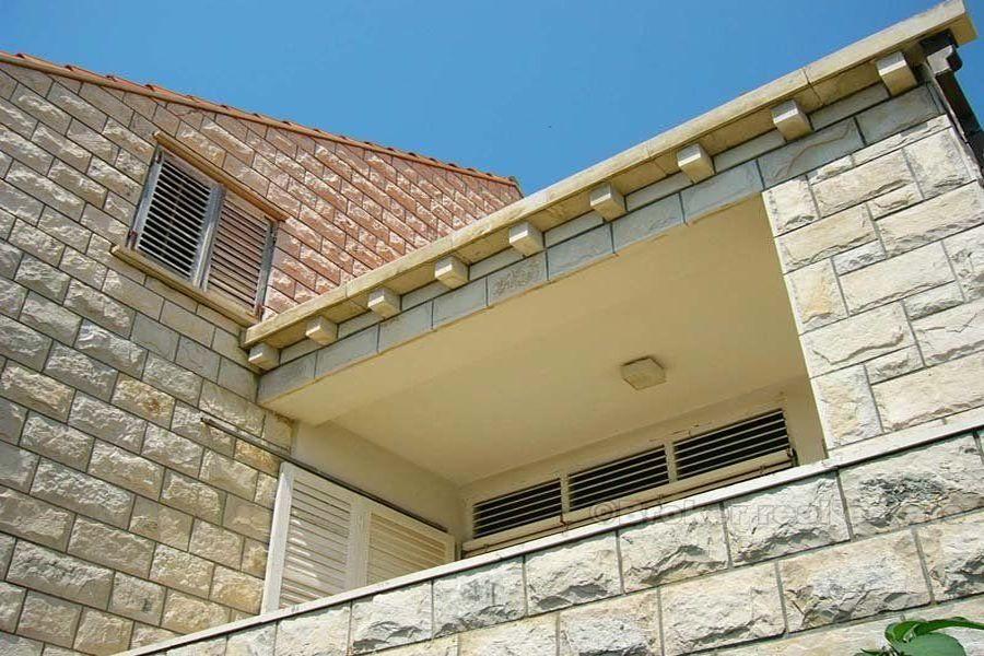 Villa con spiaggia privata, in vendita