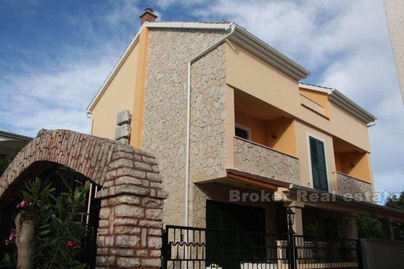 Villa de luxe près de Sibenik à louer