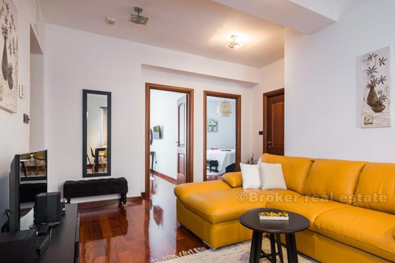 Luksusowy apartament z dwoma sypialniami, do wynajęcia