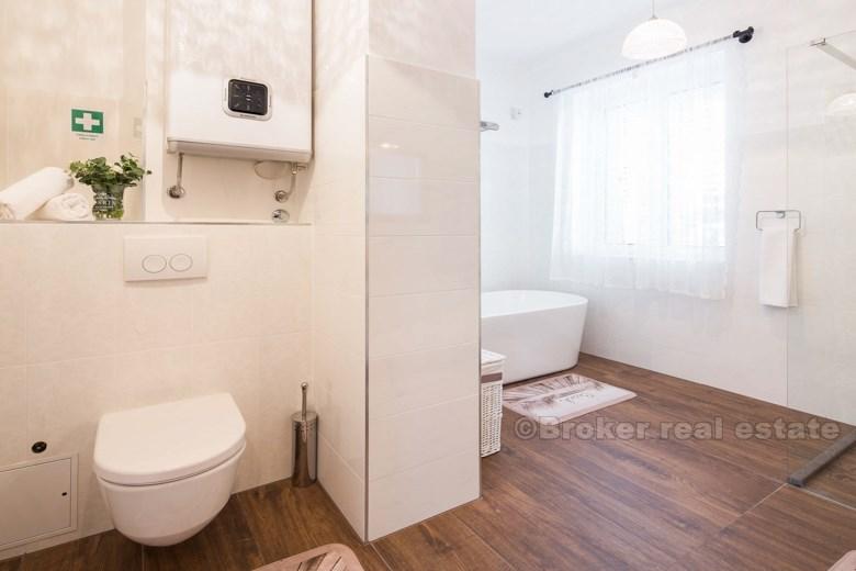 Luksusowy apartament z dwoma sypialniami, do wynajęcia