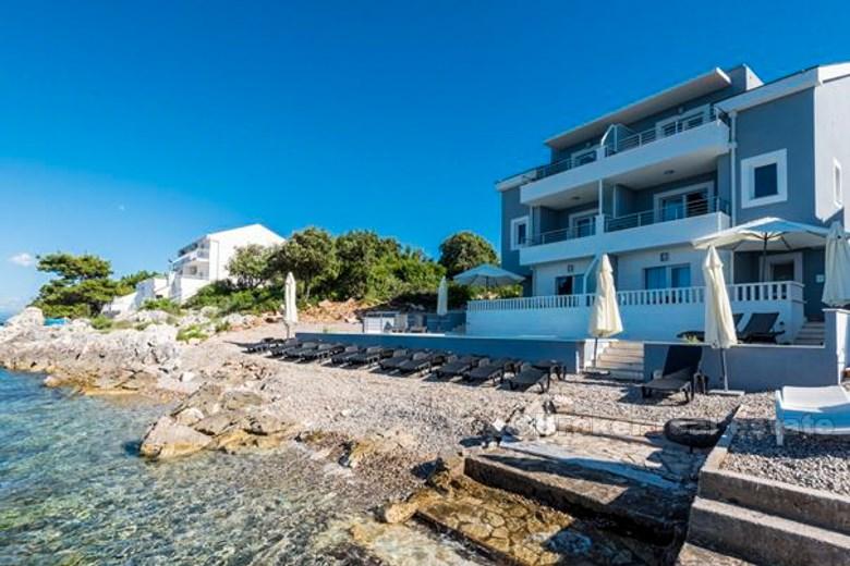 Villa on 3 floor, on north side of Peljesac