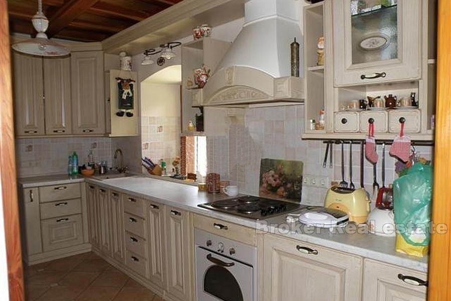 Modern equipped house, for sale