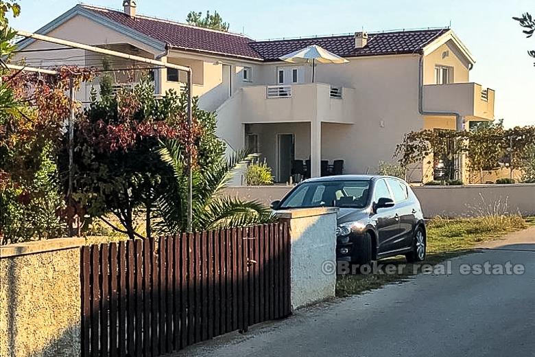 Detached house with the sea view, for sale