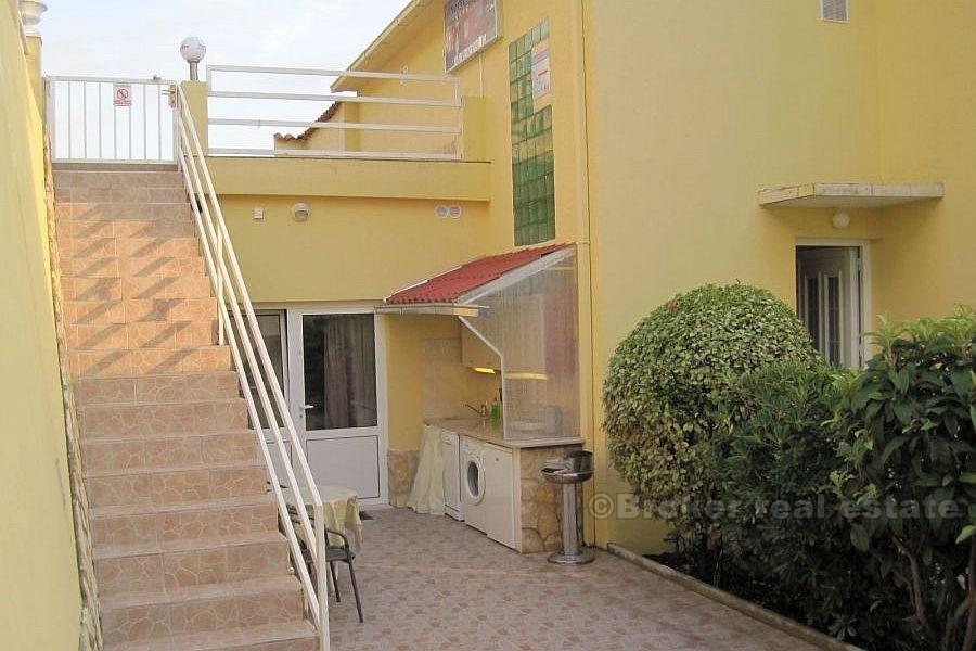 Apartment house, for sale