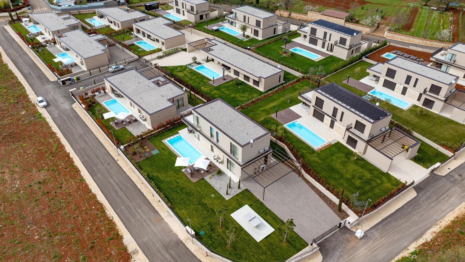 Poreč – Exklusive Luxusvillenanlage mit Pool