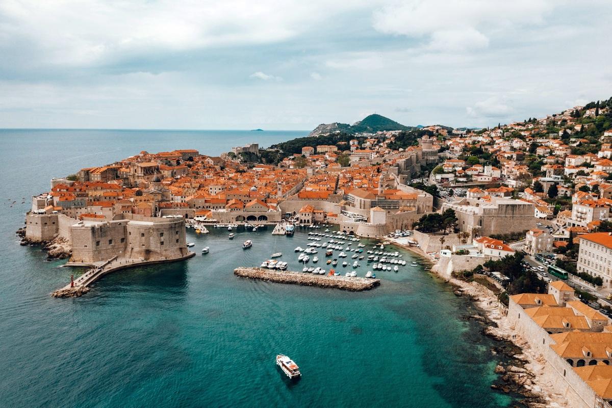 Split ou Dubrovnik – Quelle ville est la meilleure pour investir dans l’immobilier ?