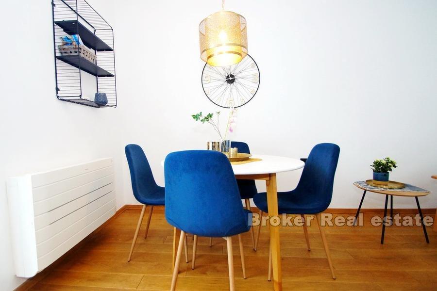 Apartment first row to the sea