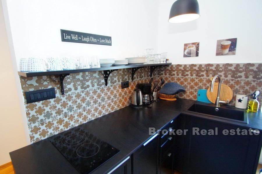 Apartment first row to the sea