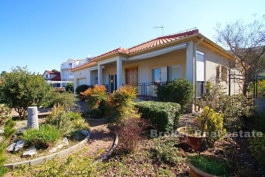 Einfamilienhaus, erste Reihe zum Meer