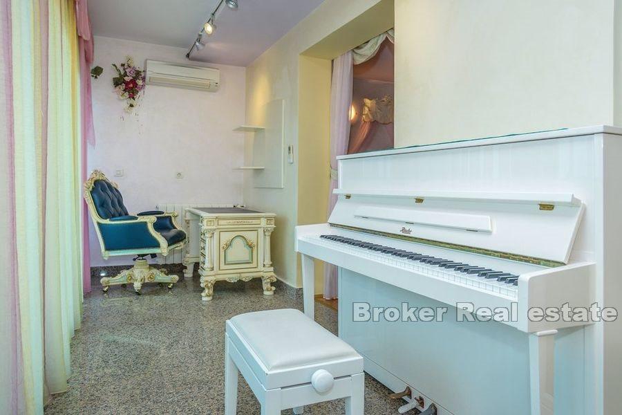 Unique villa with pool