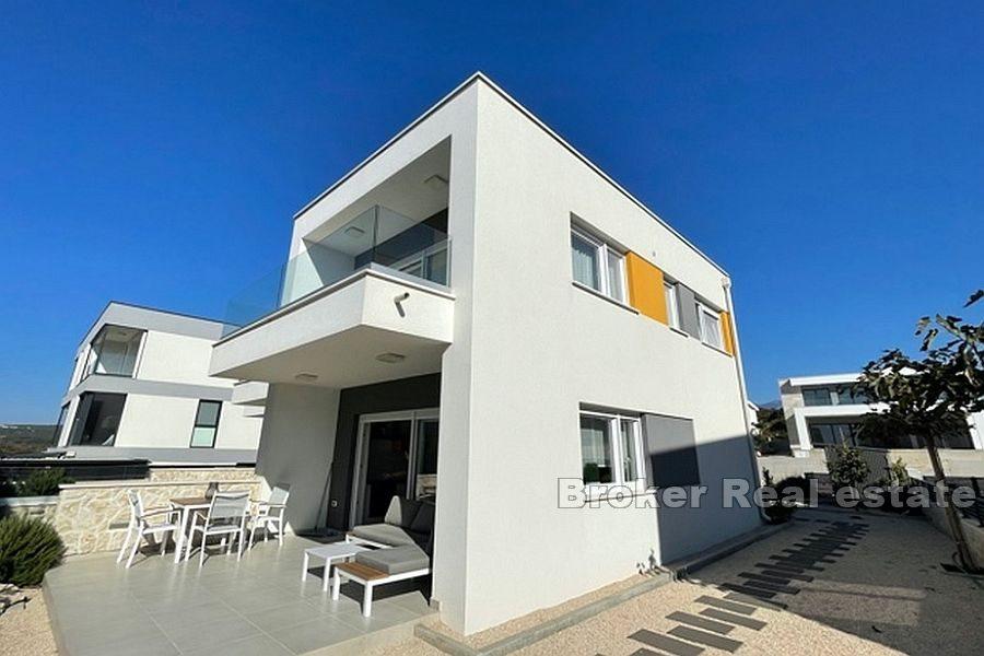Dwupoziomowy apartament z widokiem na morze