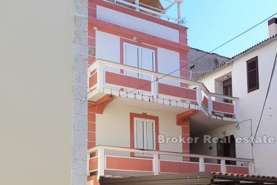 Dwupokojowe mieszkanie w centrum