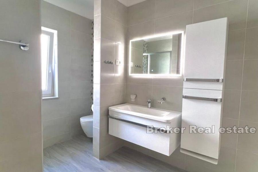 Eine Villa mit wunderschönem Blick auf das Meer