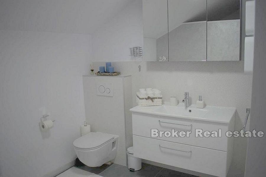 Haus mit freiem Blick auf das Meer