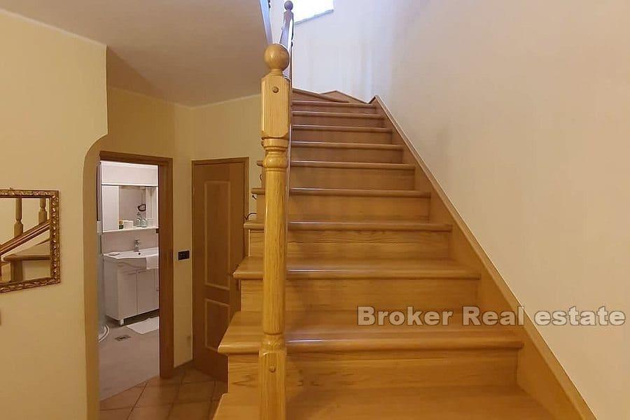 Familiehus med rolig beliggenhet