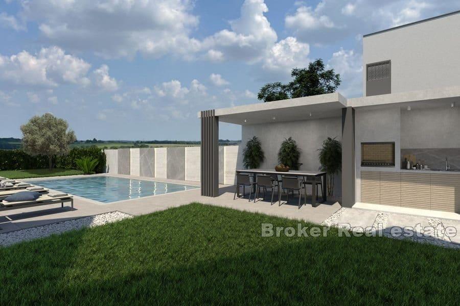 Парный дом с бассейном