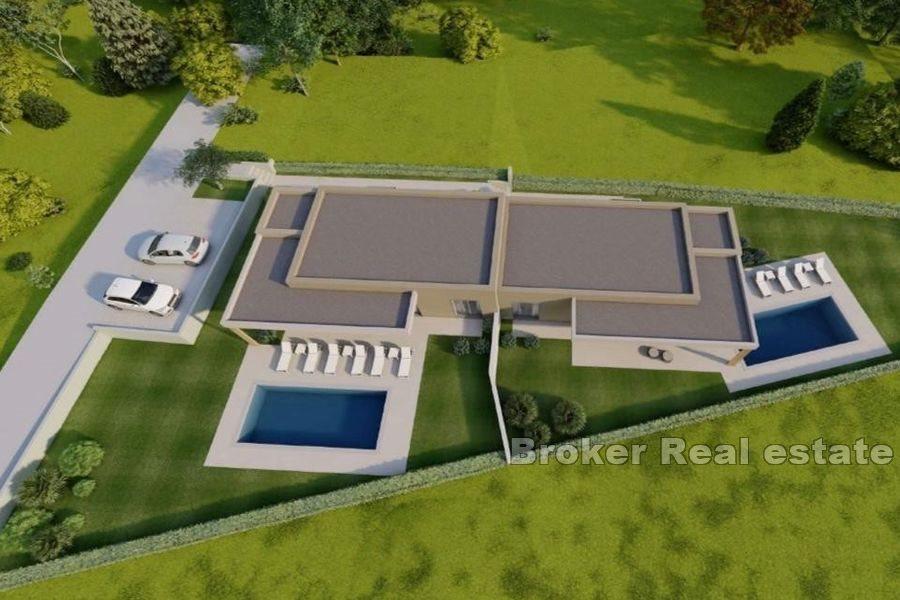Maison moderne avec piscine