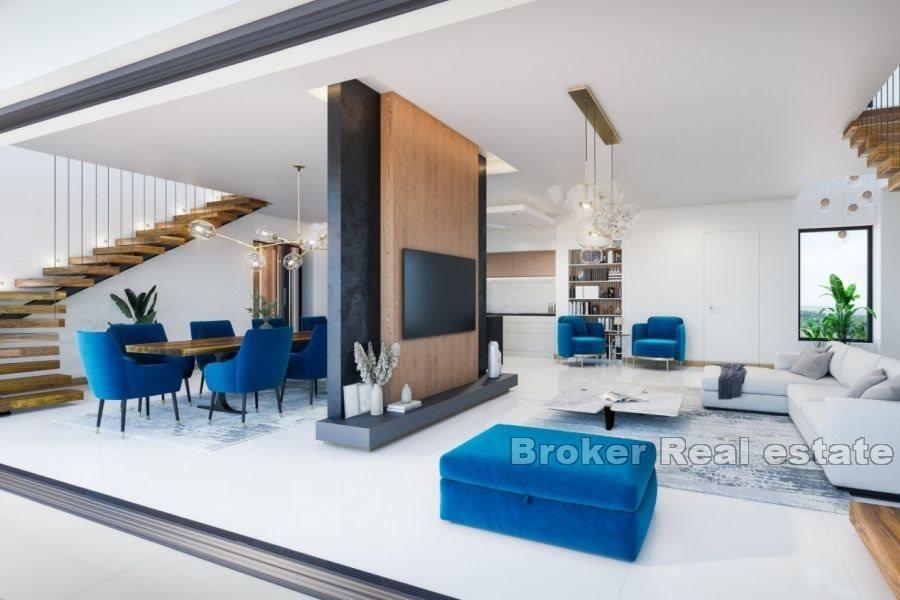 Роскошная вилла с большим садом