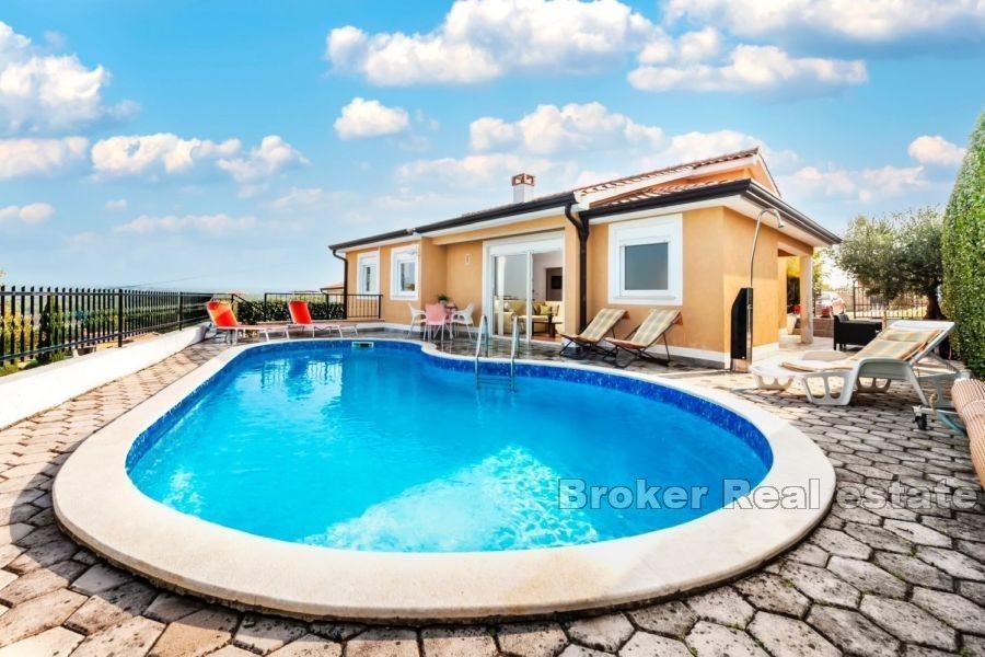 Family house with swimming pool