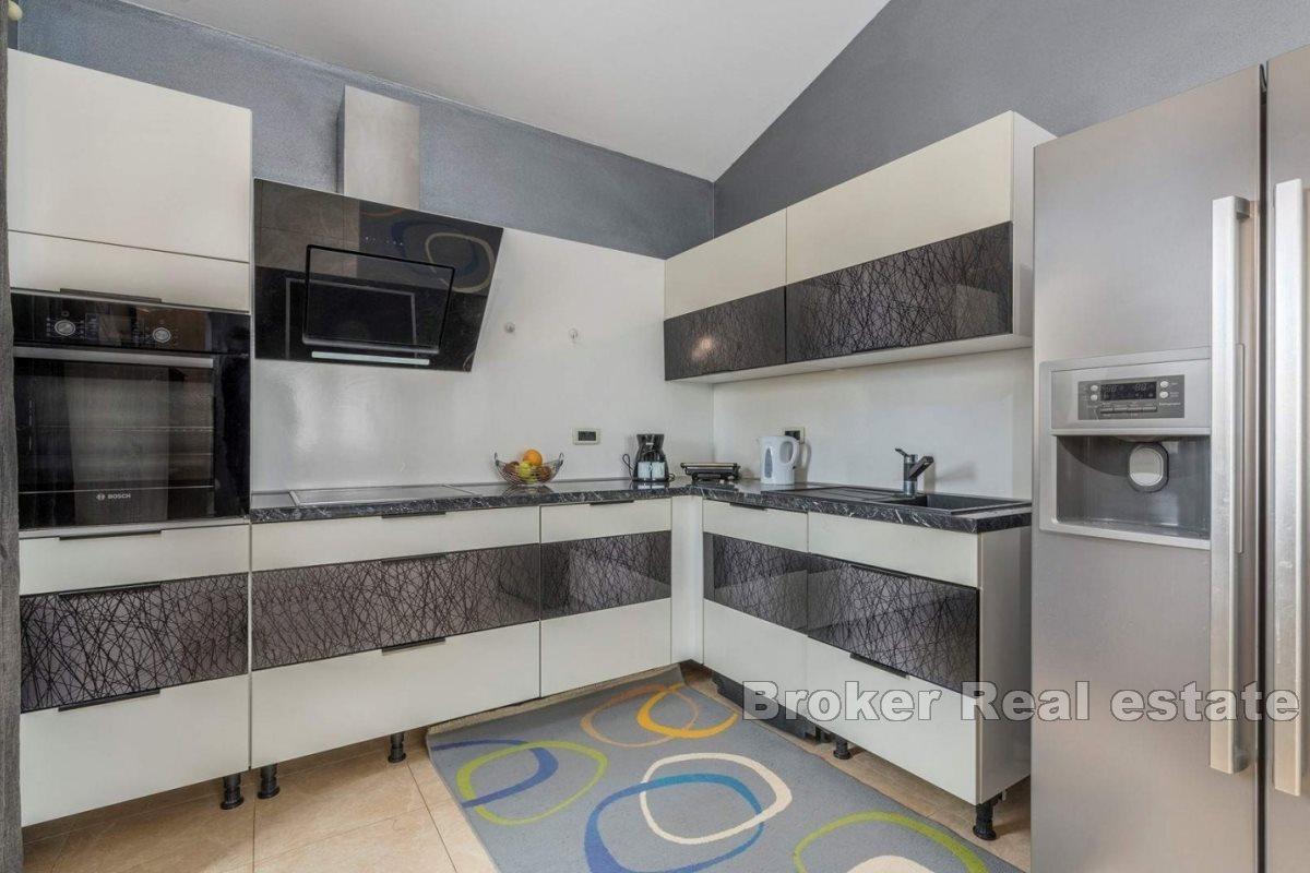 Une belle maison individuelle dans un environnement calme