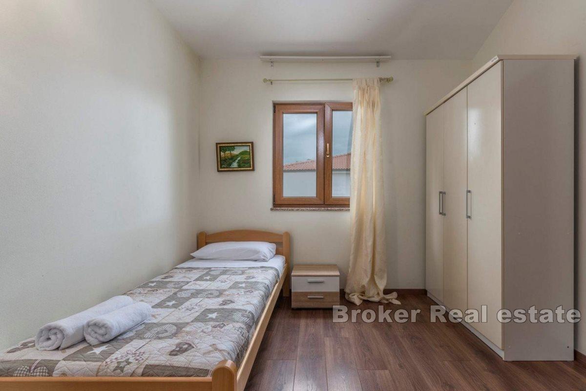 Une belle maison individuelle dans un environnement calme