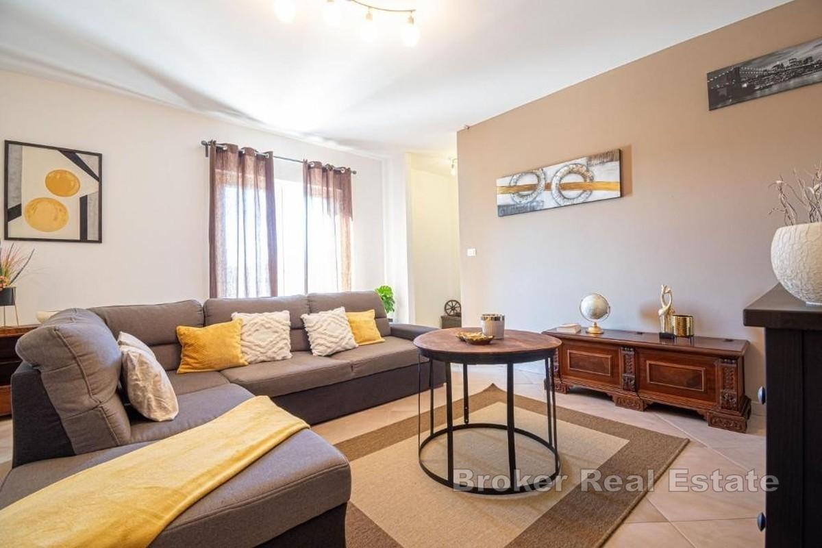 Moderne villa med basseng i sentrale Istria