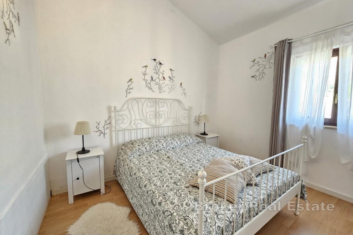 Kuća u nizu s pogledom na more