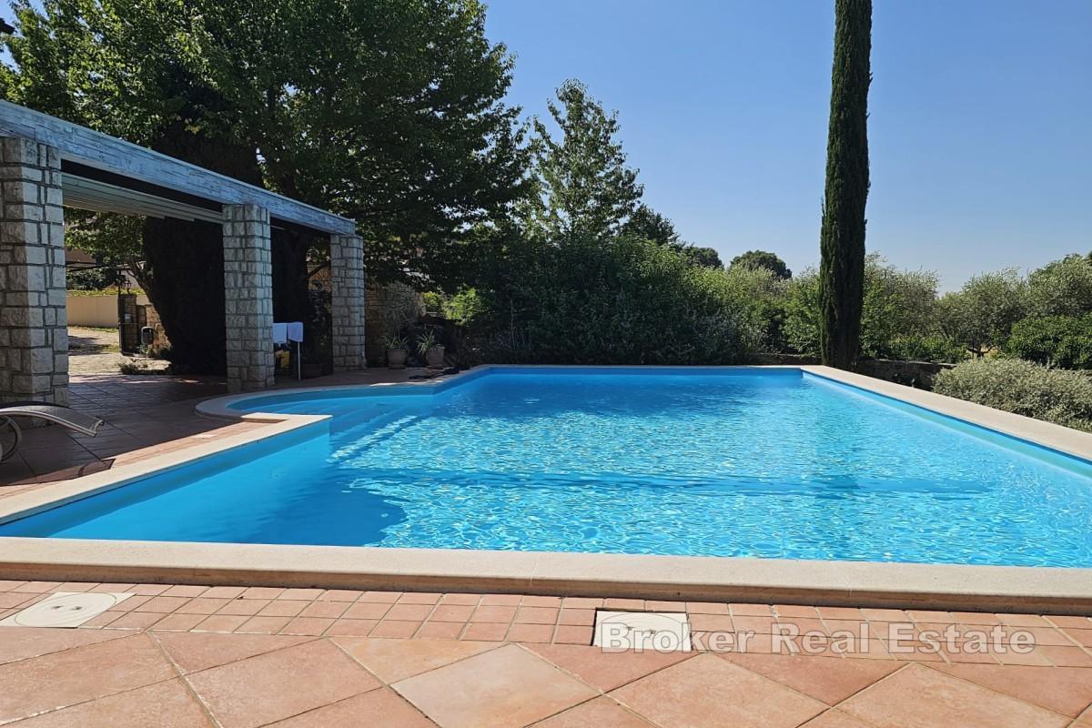 Villa med pool och fullständig avskildhet nära Poreč