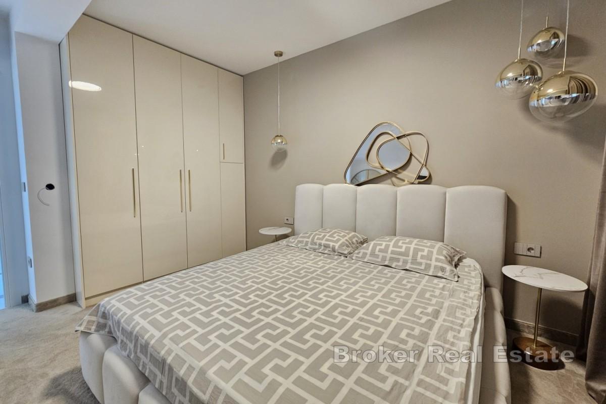 Elegante Luxusvilla mit Panoramablick