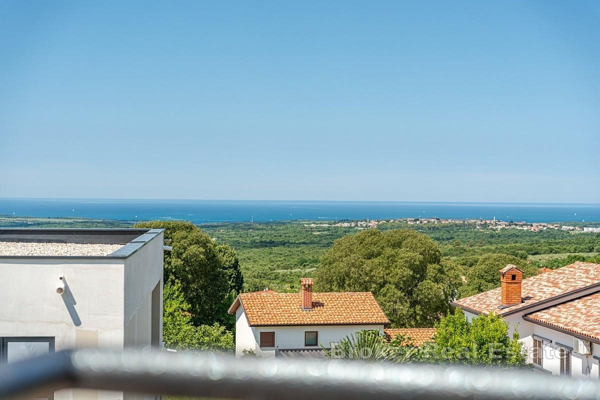 Modern villa med havsutsikt