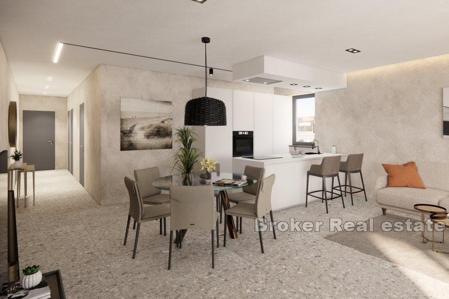 Moderne toppleilighet med takterrasse