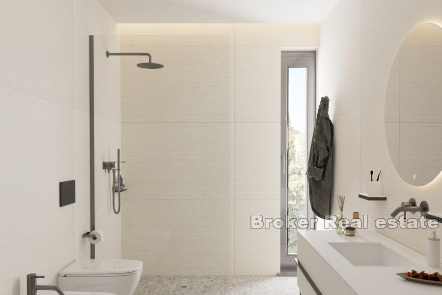 Moderne toppleilighet med takterrasse