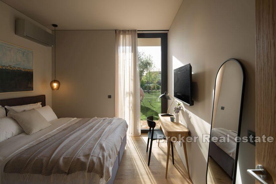 Moderní vila s bazénem