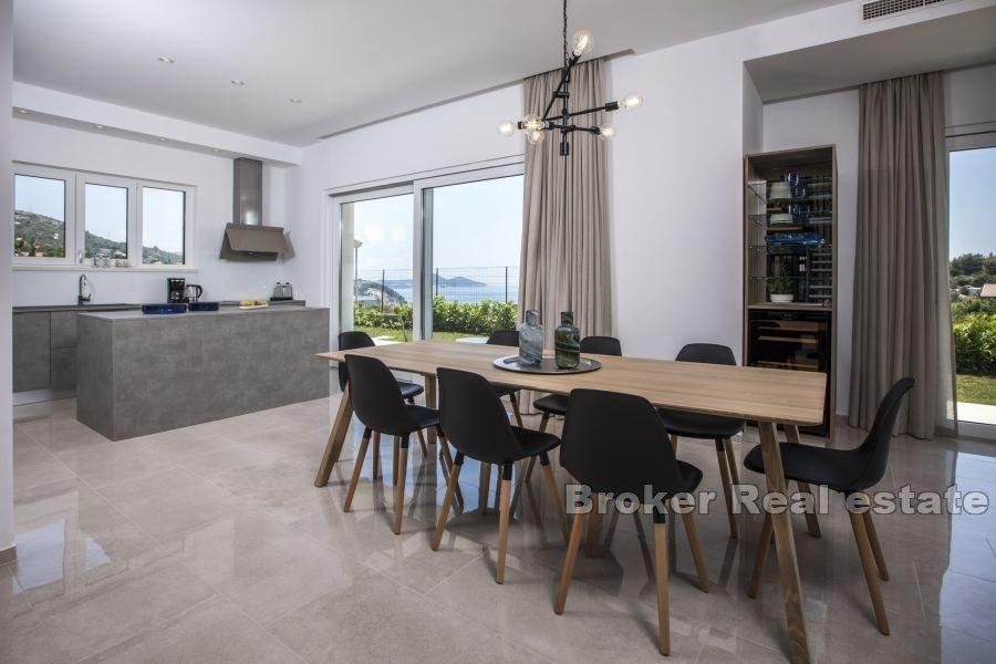 Luxusvilla in Toplage