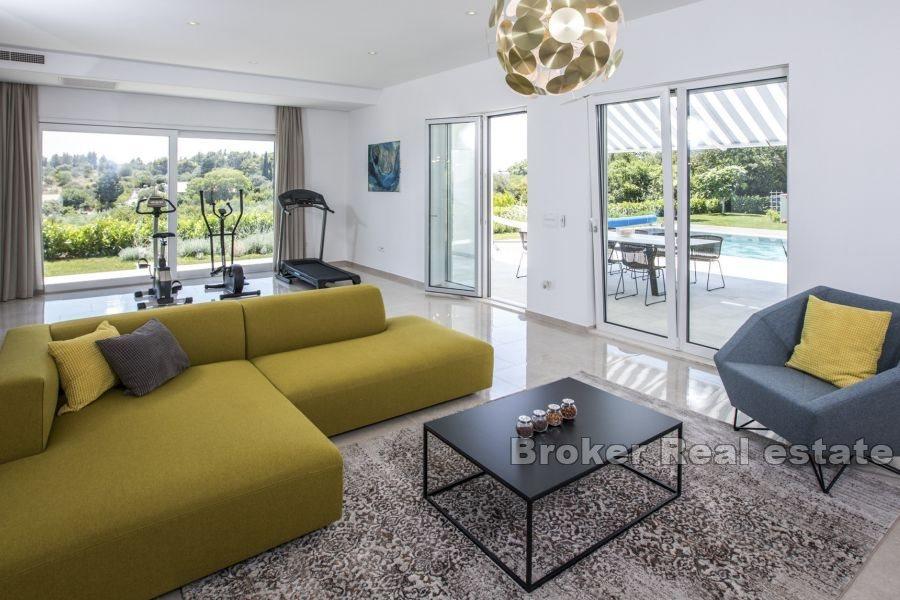 Luxusvilla in Toplage