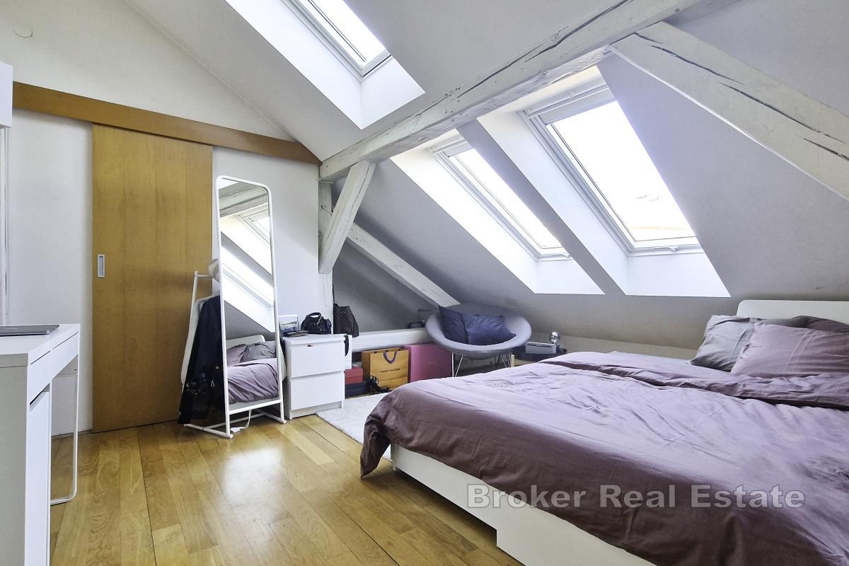 Appartement en duplex dans un emplacement attrayant