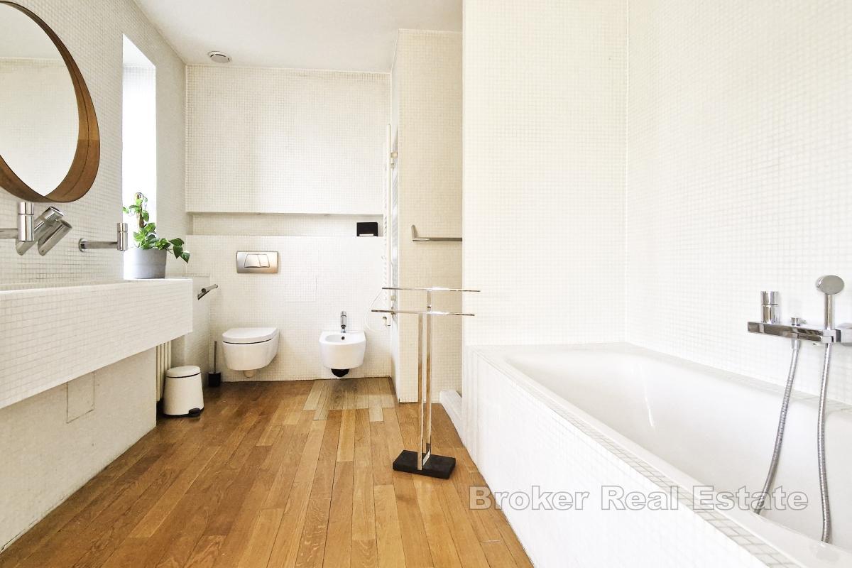 Appartement en duplex dans un emplacement attrayant