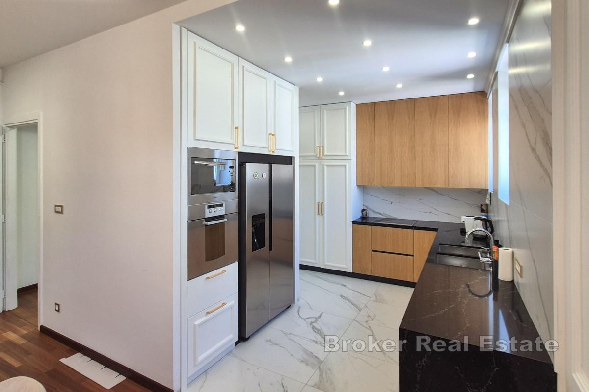 Lyxig trerumslägenhet