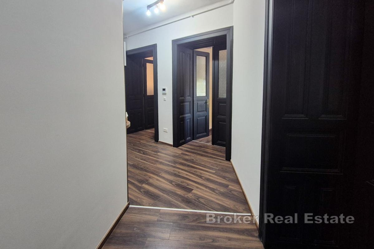 Dvosoban stan u Donjem gradu