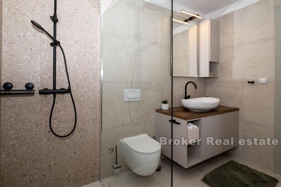 Fristående villa med pool